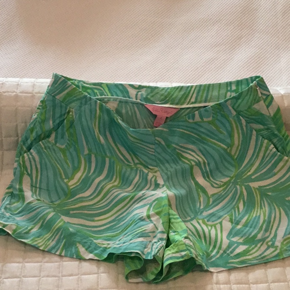 Lilly Shorts